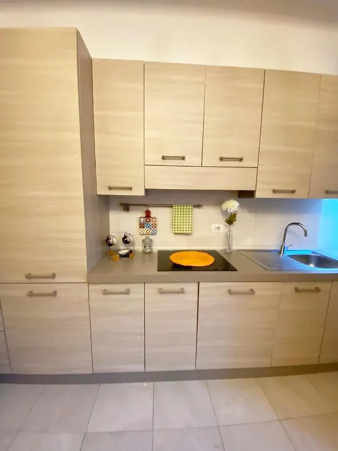 מילאנו Madda'S Apartment 0*,  איטליה